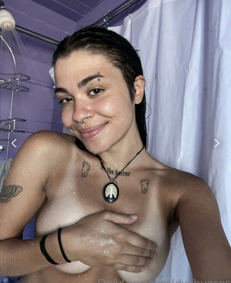 Dyebug OnlyFans Beiträge