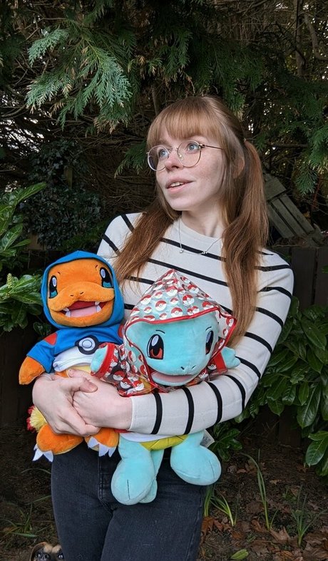 Bat Maisie Nackt auf OnlyFans