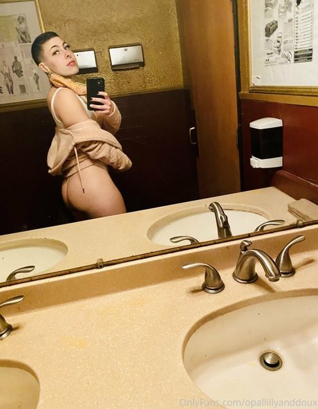 opal lilly onyx Leaked OnlyFans Bilder