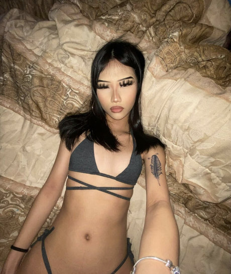 Foreign bich OnlyFans Dirtyship geleakt