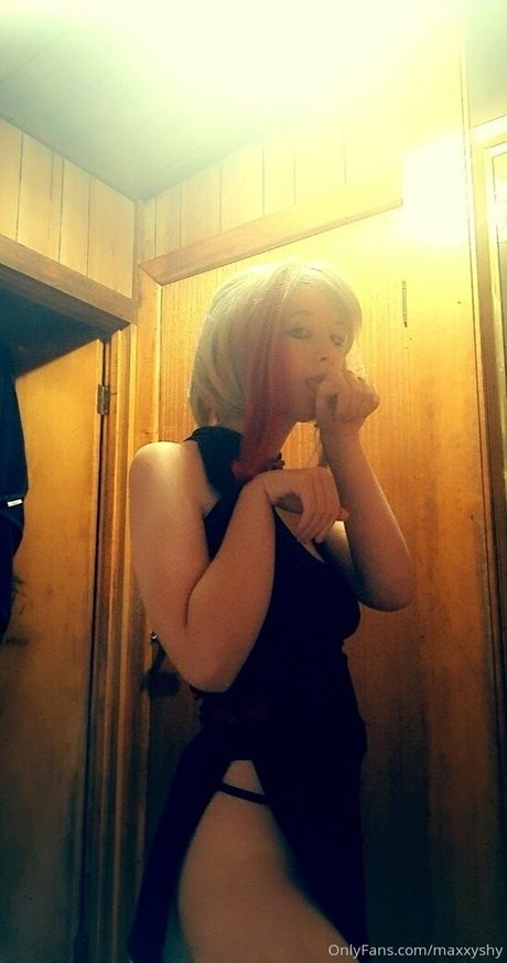 maxxyshy Nacktbilder von OnlyFans