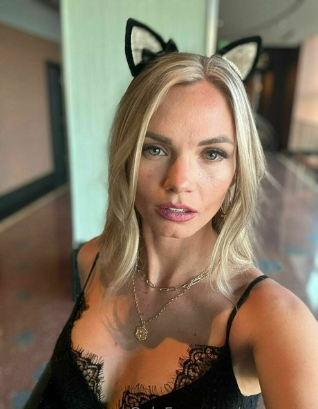 ezrapaige Neue geleakte OnlyFans-Inhalte