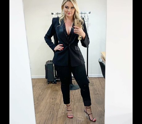 Ellen Rocche OnlyFans Porn