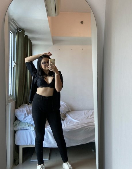 Sugaushi OnlyFans explizite Inhalte