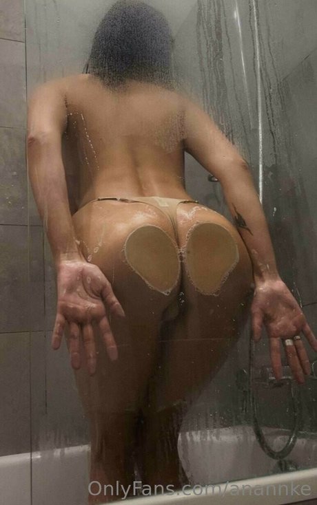 Anannke Kostenlose OnlyFans-Pornos