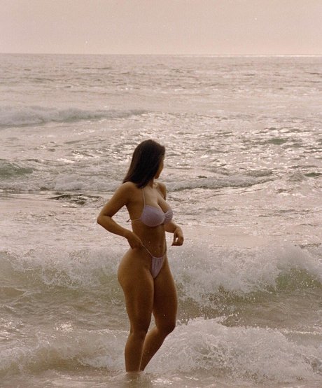 Amy Watchirs Neue OnlyFans Leaks