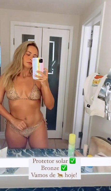 Juliana Silveira Heiße OnlyFans Inhalte