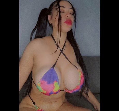 luly 000 Neue OnlyFans Leaks