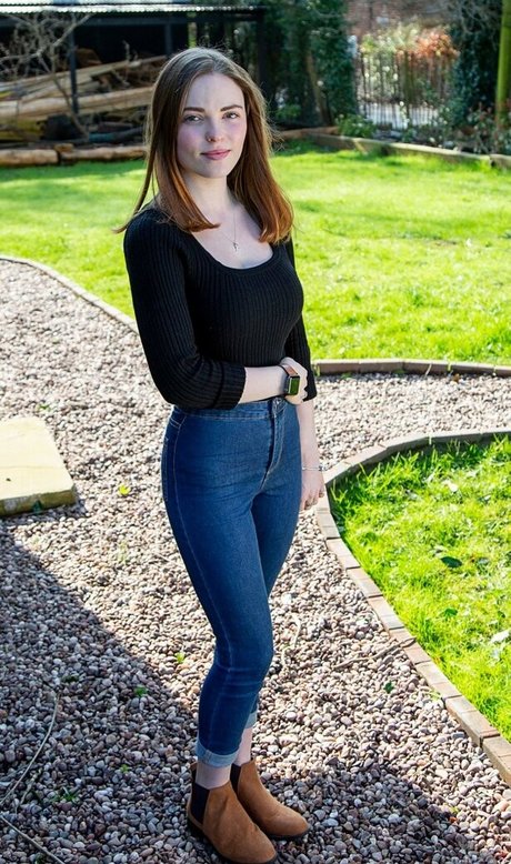 Ellie Littlechild OnlyFans Leaj