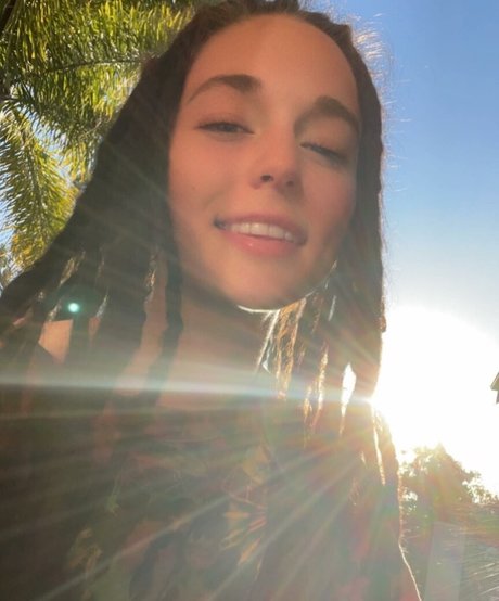 Skye Sharp OnlyFans Inhaltstyp