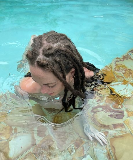 Skye Sharp OnlyFans Archiv