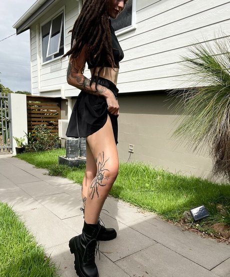 Skye Sharp Leaks von OnlyFans