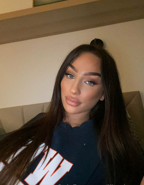 liltashmae OnlyFans Fotos