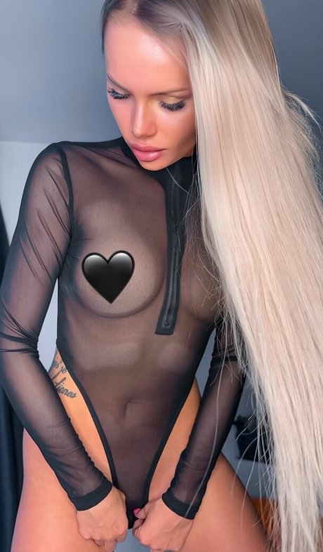 dash a OnlyFans geleakte Brüste