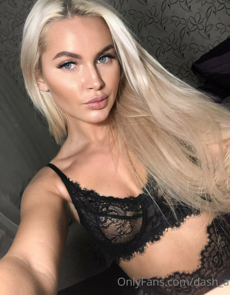 dash a OnlyFans Nackt Content