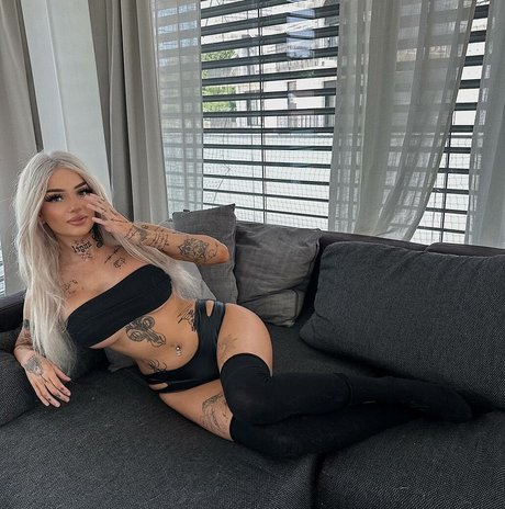 aesthymes OnlyFans geleakte Pornografie