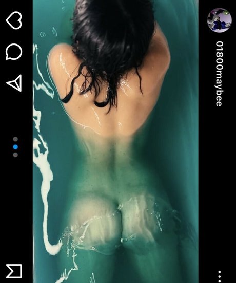 maxingrelaxing OnlyFans Strip