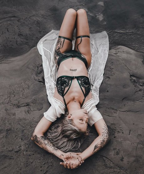 withered rose Leaked OnlyFans Fotos