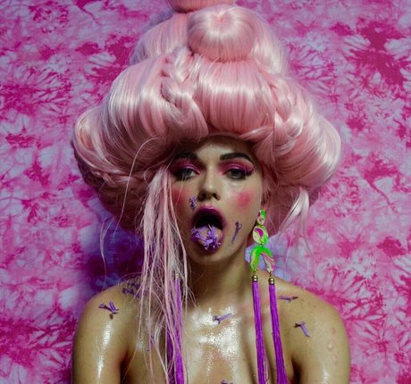 Jess Bush OnlyFans Lesbisch