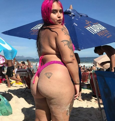 Babyperigosa Oben ohne OnlyFans