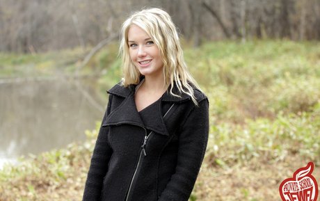 blonde lesbische onlyfans Pornografie Foto