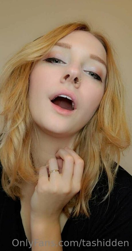 Tashidden Leaks von Nacktbildern auf OnlyFans