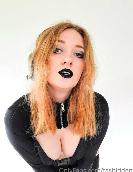Tashidden OnlyFans Fotos
