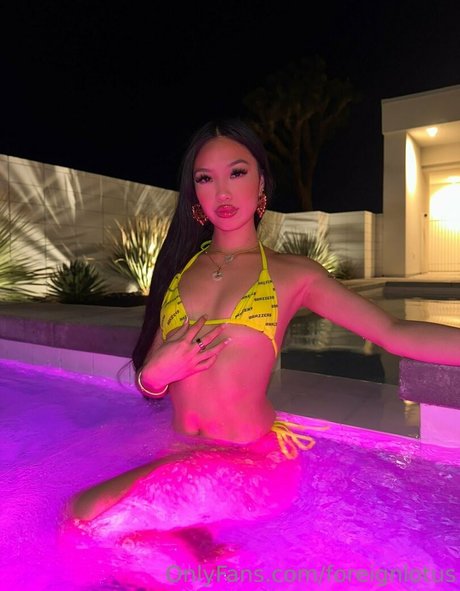 foreignlotus Heiße OnlyFans Inhalte