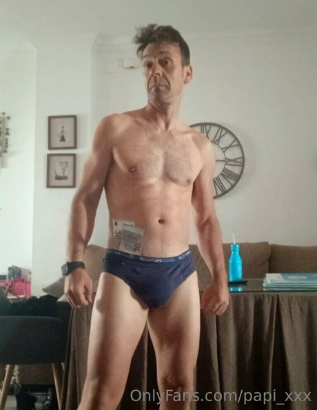 papi xxx OnlyFans