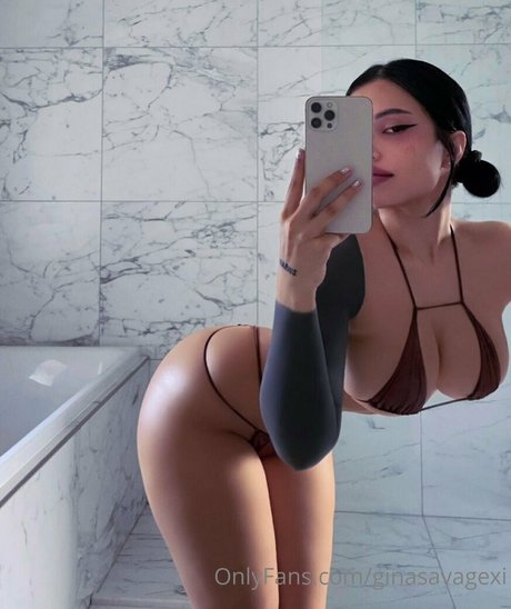 ginasavagexi NurlyFans-Brüste