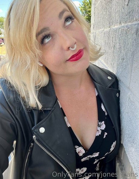 joneslyfans OnlyFans NSFW