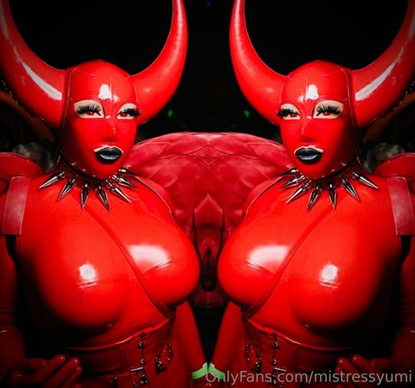 mistressyumi OnlyFans Nacktbilder geleakt