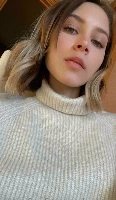 kirateen Kostenlose OnlyFans-Inhalte