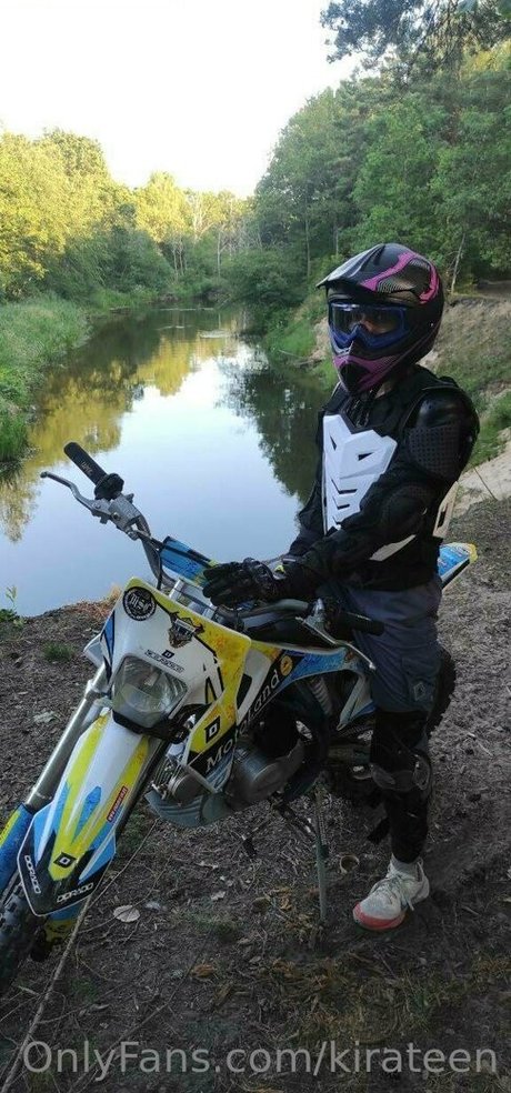 kirateen Sex OnlyFans