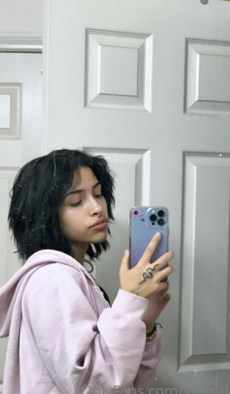 Vswrld OnlyFans gratis