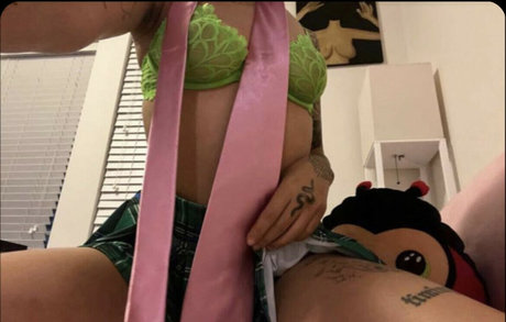 Vswrld OnlyFans Nacktfotos