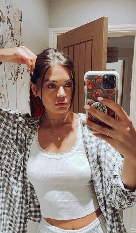 Emily Canham Nacktbilder von OnlyFans geleakt