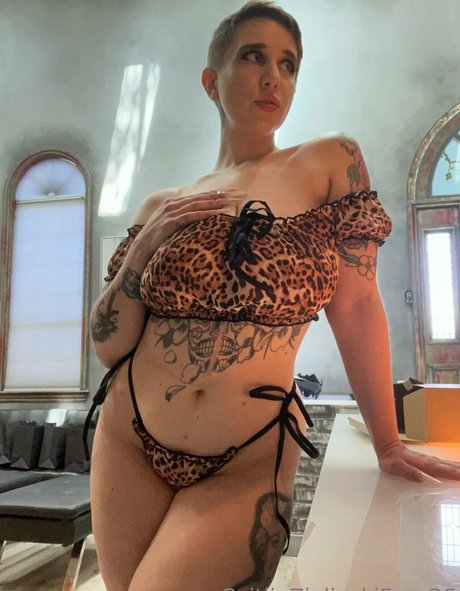 caitlinzielinskifree OnlyFans Nacktbilder