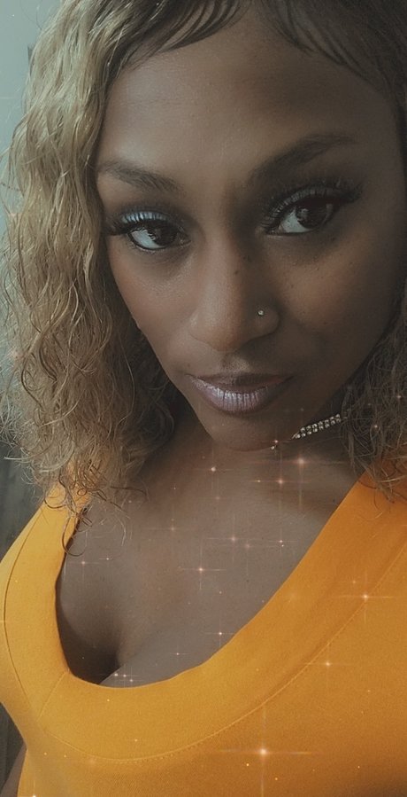 Lula May Nacktbilder auf OnlyFans