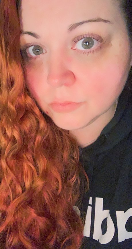 Trishaluv NurlyFans-Brüste