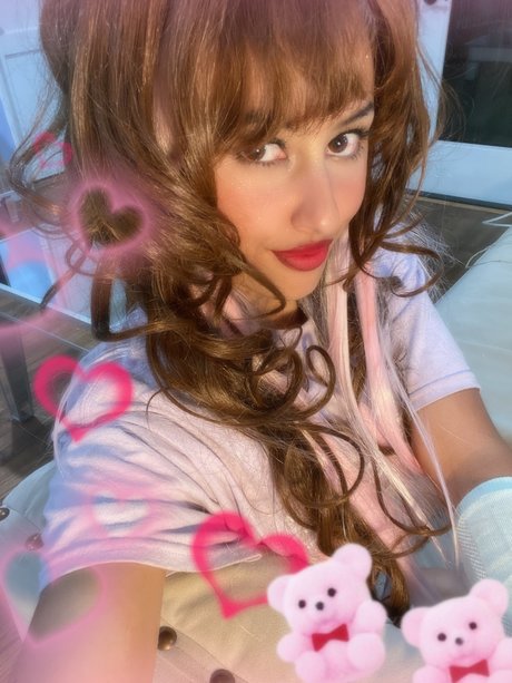 Kini Solana 18_ OnlyFans Pornografie