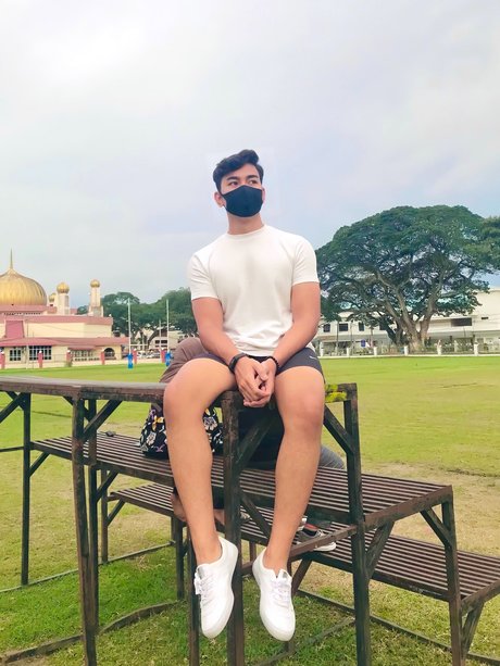 Hfiz Brüste OnlyFans