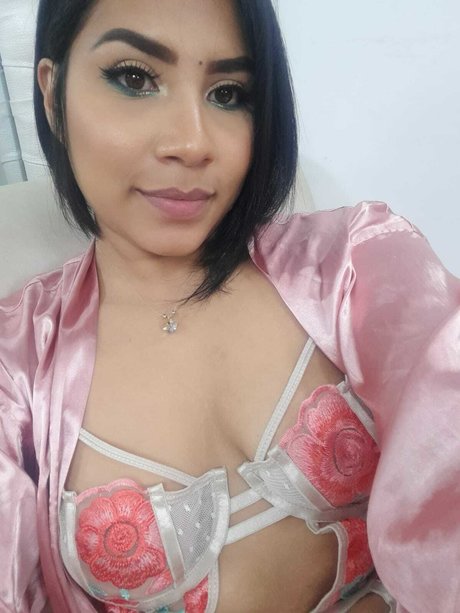 AnnMoss OnlyFans Nacktbilder