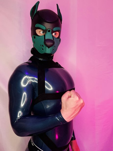 Virens OnlyFans Pornografie