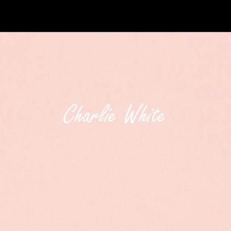 Charlie White OnlyFans-Inhalte