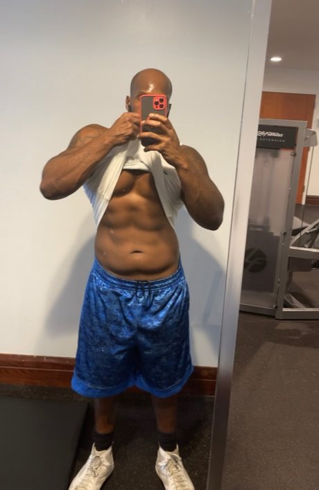 Stroke King 420 OnlyFans Lesbisch