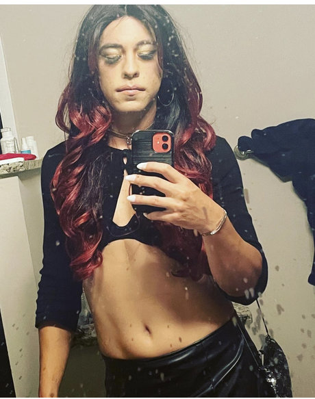 mikah OnlyFans-Pornos