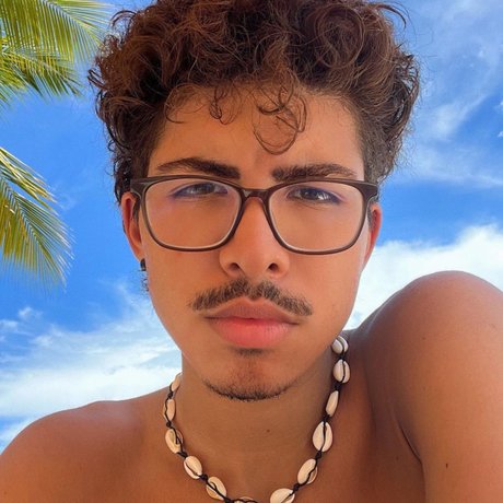 Sebas N S_ Neue OnlyFans Leaks