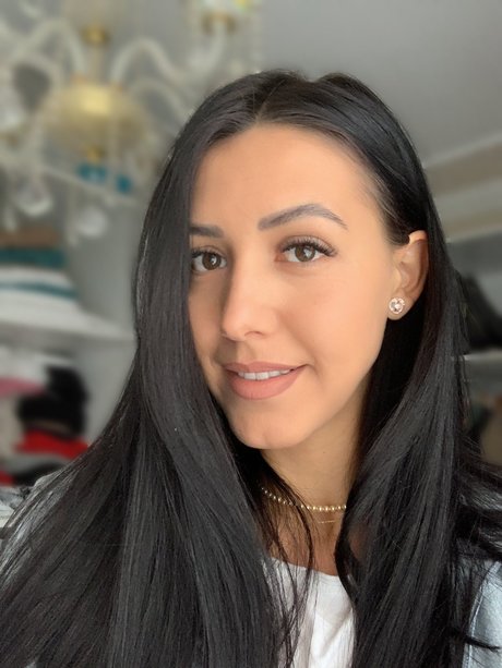 Savage play Nacktbilder von OnlyFans geleakt