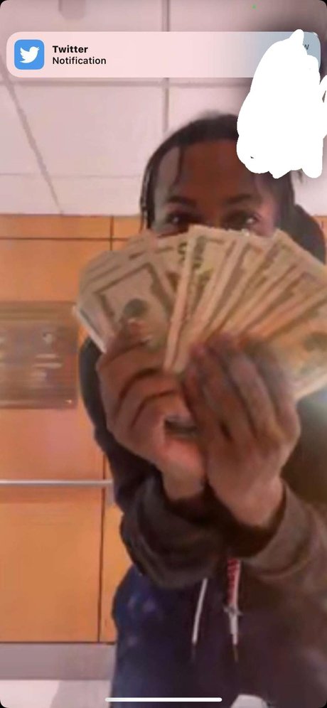 alex_ OnlyFans Striptease